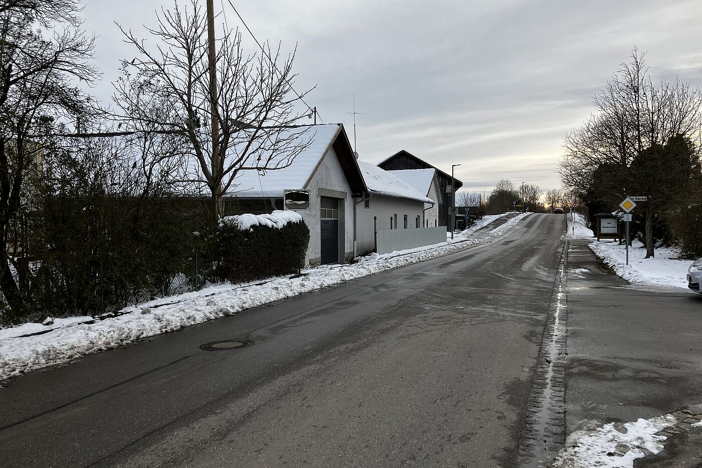 Ortsstraße ohne Radweg