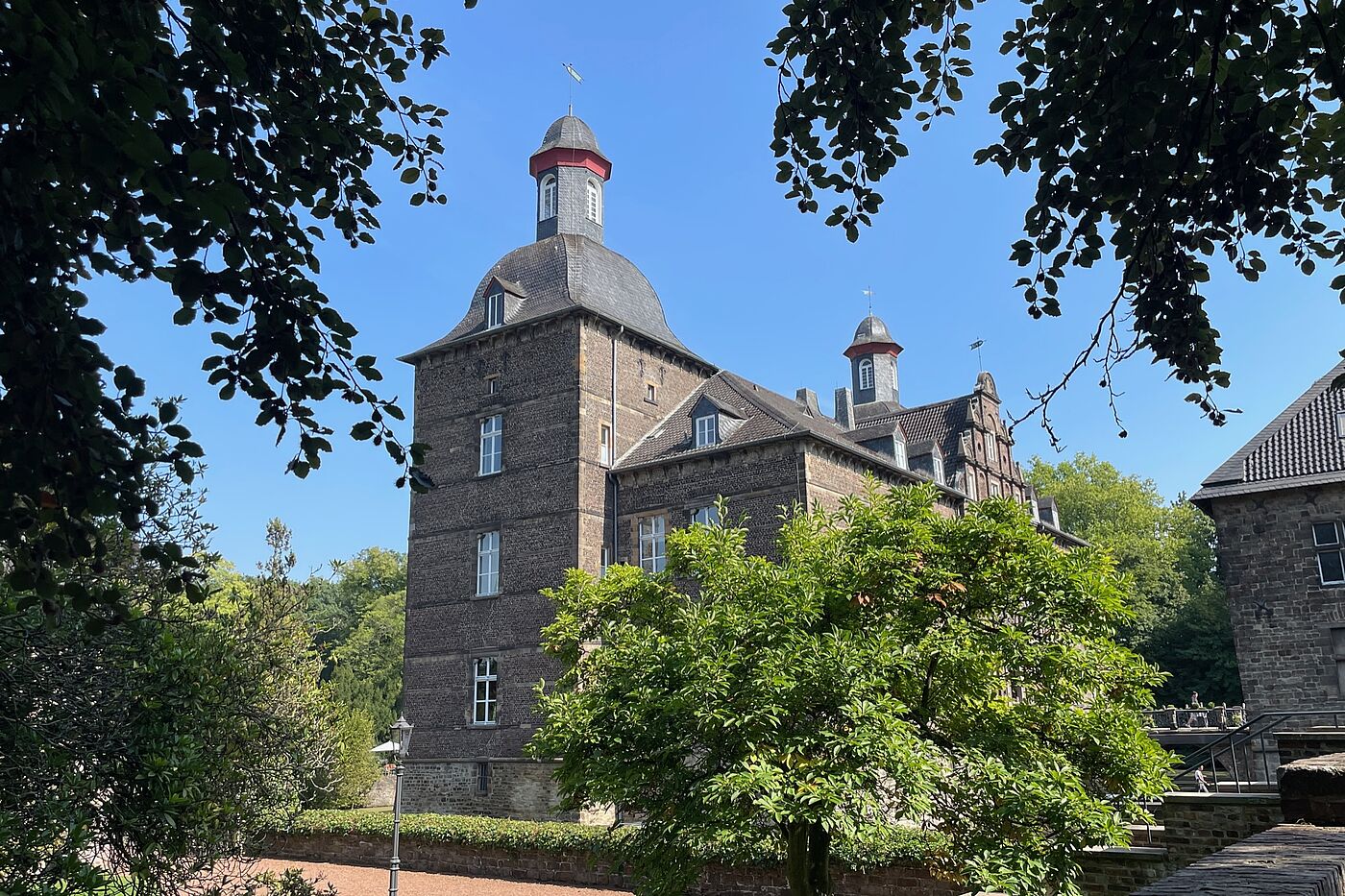 Schloss Hugenpoeth