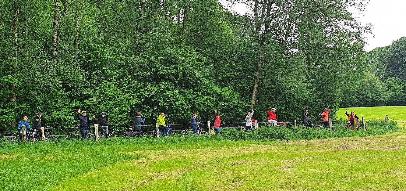 Entlang der Berner Au zum Botanischen Garten